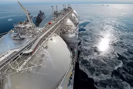 Chuyên gia: Khí tự nhiên hóa lỏng sẽ không còn cần thiết chỉ trong vài năm tới