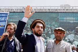 [ẢNH] Taliban tuyên bố lãnh đạo kháng chiến đã chạy sang Tajikistan