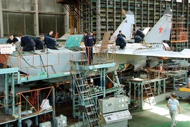 Nga cấp tốc tăng cường tiêm kích MiG-31 khi F-16 sắp tham chiến