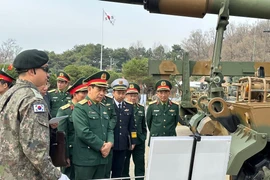 Báo Hàn Quốc: Việt Nam trông cậy vào pháo tự hành K9 Thunder