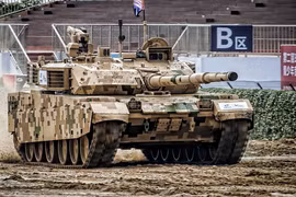 Xe tăng thế hệ thứ 4 của Trung Quốc có tính năng như phim viễn tưởng?