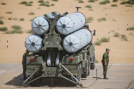 Vì sao Chuẩn tướng Iran phàn nàn về hệ thống phòng không S-400?