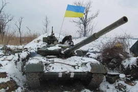 [ẢNH] Nga tung đòn hiểm vô hiệu hóa hàng trăm xe tăng Ukraine mà không cần vũ khí