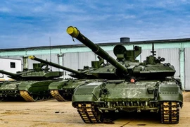 Nga sẽ có thêm 2.500 tên lửa và hàng trăm xe tăng mới vào cuối năm 2025