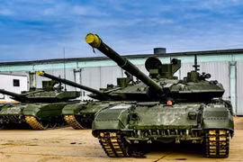 Nga sẽ có thêm 2.500 tên lửa và hàng trăm xe tăng mới vào cuối năm 2025
