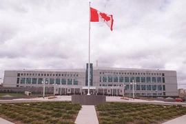 Chiến tuyến từ xa