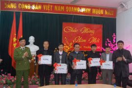 Thăm hỏi, chúc Tết các đơn vị chăm sóc, điều trị cho người nghiện, nhiễm HIV