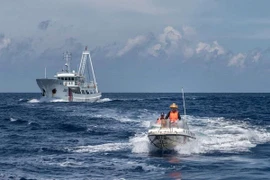 Philippines nối lại hoạt động tuần tra bãi cạn Scarborough