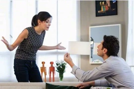 Người yêu cũ của chồng – người vợ nào cũng khó chịu