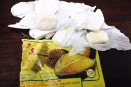 Philippines: Bắt giữ 12 người bán kẹo sầu riêng nhiễm độc