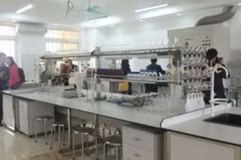 Đại học công nghệ tuyển sinh ngành Y, Dược: Bộ bảo chưa được phép, trường nói đủ căn cứ