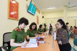 Phòng Cảnh sát Quản lý hành chính (CATP Hà Nội): Những hy sinh lặng thầm phía sau từng con số, đường vân 