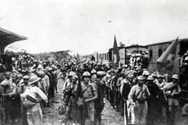 Từ học sinh trường Bưởi đến người lính Nam tiến đánh Pháp