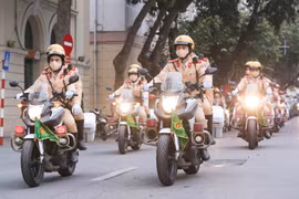 Ra quân đảm bảo an toàn giao thông Tết Nguyên đán 