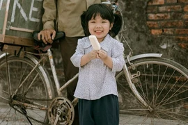 Cả bầu trời tuổi hoa ngọt ngào, thương nhớ!