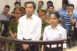 Tòa phúc thẩm tuyên phạt bị cáo Nguyễn Hữu Vinh y án sơ thẩm 5 năm tù