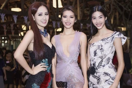 Hoa hậu Mai Phương Thúy hội ngộ siêu mẫu Hoàng Thùy và Minh Tú tại lãnh sự quán Anh