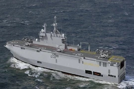 Bị Nga đe, Pháp lại kéo dài thời gian giao tàu Mistral thêm 3 tháng