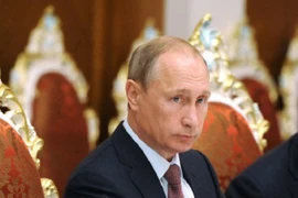 Tổng thống Putin kêu gọi phương Tây hỗ trợ quân sự cho chính phủ Syria