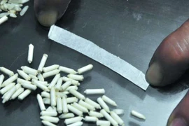 Trung Quốc: Hoang mang khi phát hiện "gạo giấy"