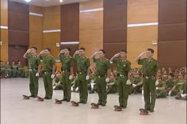 CATP Hà Nội khai giảng lớp tập huấn điều lệnh CAND năm 2015