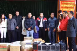 Lỗ hổng trong quản lý sàn vàng ảo