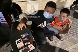 [CLIP] 'Làm xiếc' ở chốt 141, nam thanh niên bị khống chế tại chỗ