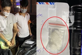 [CLIP] Giấu gói ma túy đá to, đối tượng 'diễn trò' ngỡ ngàng tại chốt 141