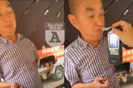 [CLIP] Nồng nặc mùi rượu bia, lái xe nói lý do 'hài hước' tại chốt 141