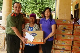 Đi theo mệnh lệnh của trái tim đến với đồng bào vùng tâm lũ