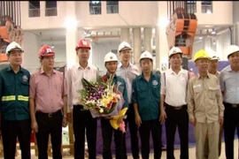 Thủy điện Lai Châu lắp đặt thành công rotor Tổ máy số 2 