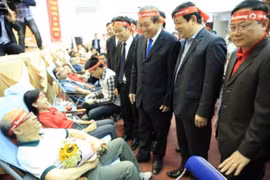 Phó Thủ tướng Trương Hòa Bình kêu gọi người dân tích cực hiến máu