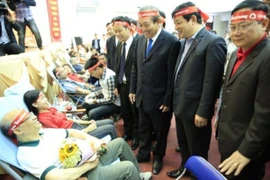 Phó Thủ tướng Trương Hòa Bình kêu gọi người dân tích cực hiến máu