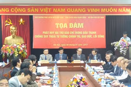 Phát huy vai trò báo chí trong đấu tranh chống suy thoái tư tưởng chính trị, đạo đức, lối sống