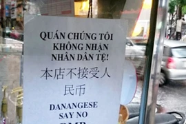 Dân Đà Nẵng treo bảng không nhận tiền Trung Quốc