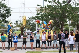 Chi Pu xuất hiện khiến Cường Seven bất ngờ, MLee “sốc nặng“