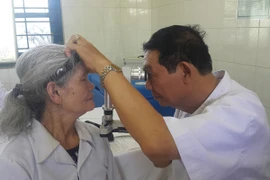 Người dân trong khu vực ảnh hưởng bãi rác Nam Sơn được hưởng BHYT cao nhất