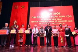 Phó Thủ tướng Trương Hòa Bình: Phát huy giá trị văn hóa, văn minh người Hà Nội