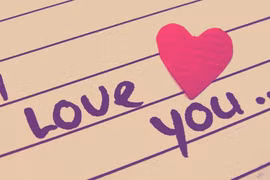 Thư tình rơi nước mắt ngày tình nhân