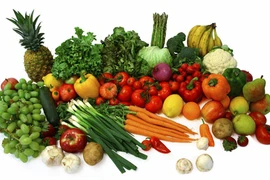Để giữ chất dinh dưỡng khi chế biến rau, quả