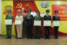 Xứng đáng đơn vị Quyết thắng điển hình CATP