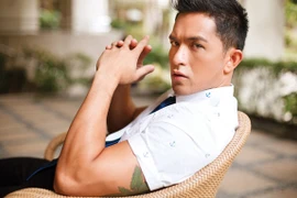 "Ông vua" phim truyền hình Philippines tiết lộ bí quyết để có thân hình hoàn hảo