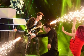 Noo Phước Thịnh "quậy" tưng bừng cùng Phương Thanh với bản hit "Trống vắng"