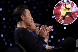 Chàng vũ công trẻ dìu mẹ khiếm thị khiêu vũ khiến Trấn Thành rơi nước mắt
