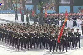 Khối Quân đội Trung Quốc, Lào, Campuchia tại Lễ Diễu binh, diễu hành Kỷ niệm 50 năm Ngày Giải phóng miền Nam, thống nhất đất nước 