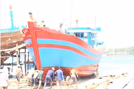 Trung Quốc cấm biển phi lý: Ngư dân vẫn bình thản ra khơi 