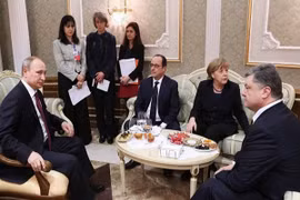 Các bên dọa nhau nếu thỏa thuận ngừng bắn tại Ukraine bị vi phạm