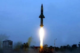 Ấn Độ phóng thử thành công tên lửa hạt nhân Prithvi II