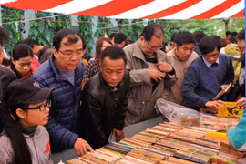 Phiên chợ sách cũ lần thứ 2