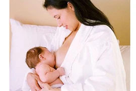 Khai trương Ngân hàng sữa mẹ đầu tiên của Việt Nam 